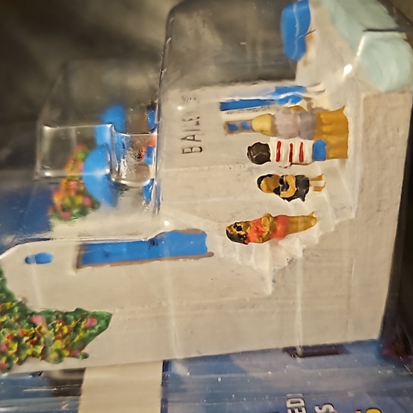 Sealed Limited Edition Bailey's by the Sea #2 Greece - Picture 3 of 6